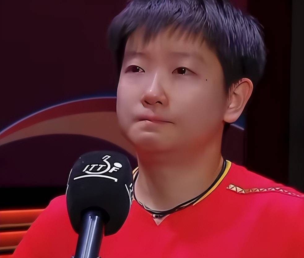 孙颖莎刷新世界纪录，国乒教练激动落泪！(孙颖莎刷新世界纪录,国乒教练激动落泪是真的吗)-九游体育在线网站