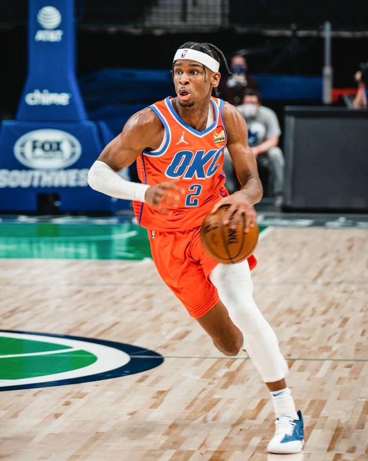 关于DWG观众热烈欢呼！，浓眉哥迎来三赛季出色发挥气势如虹延续的信息-九游体育下载app