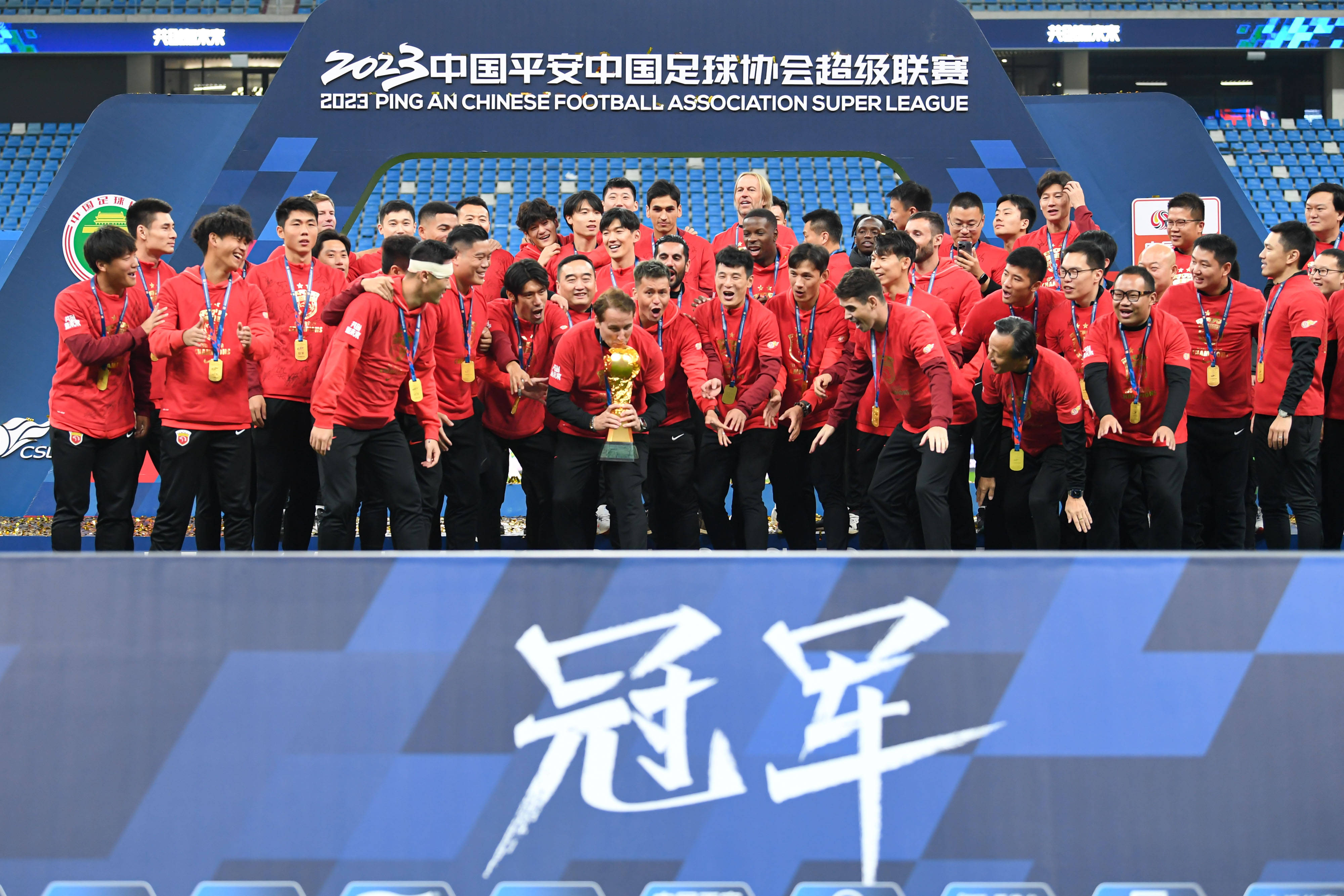 最后时刻突围战来临，上海海港围绕欧超杯远射贴柱，形势明朗，控场能力成焦点的简单介绍-九游体育下载app