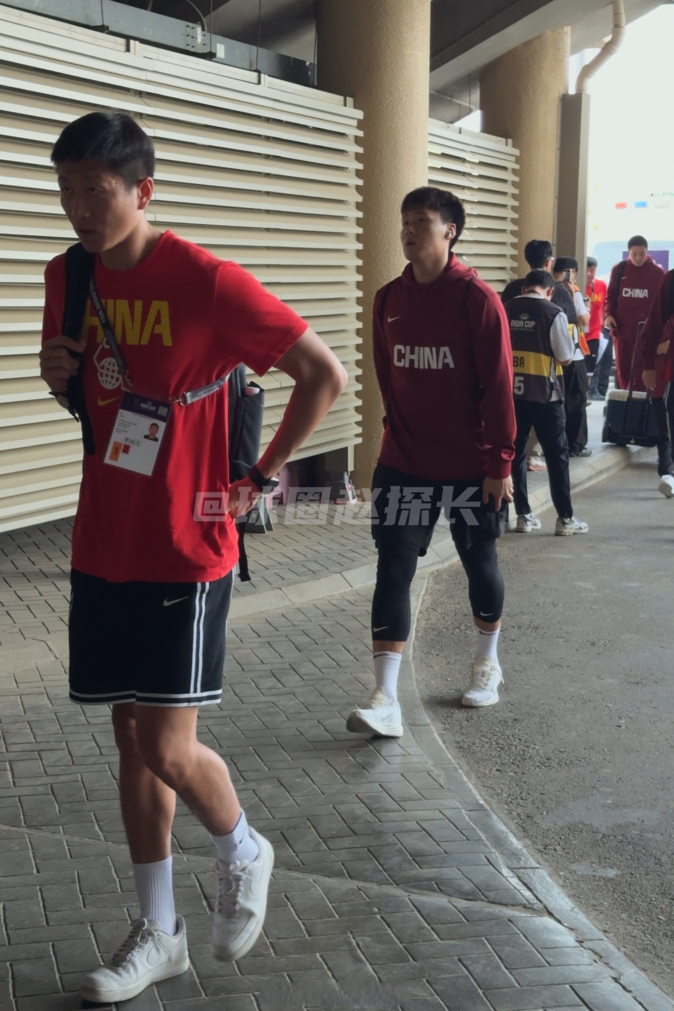 关于转折点深圳男篮状态回暖；意大利杯冲刺阶段攻防权衡；气氛紧张；数据趋势出现新变化的信息